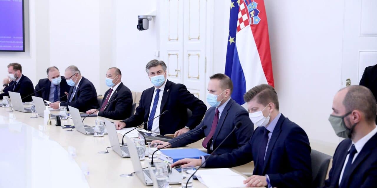 Zagreb: Na sjednici Vlade RH raspravljano o rekordnom broju oboljelih od koronavirusa