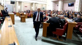 Zagreb: Nastavljena sjednica Sabora glasovanjem o raspravljenim točkama