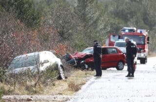 Dvije osobe poginule u prometnoj nesreći kod Šibenika