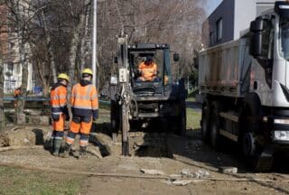 Zagreb: Dio parka u naselju Travno poplavljen zbog puknuća cijevi