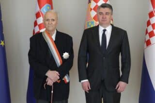 Predsjednik Republike odlikovao je  književnika, prevoditelja i novinara Marka Grčića Veleredom kralja Dmitra Zvonimira s lentom i Danicom