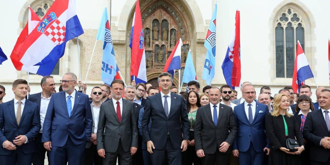 Zagreb: HDZ predao izborne liste DIP-u