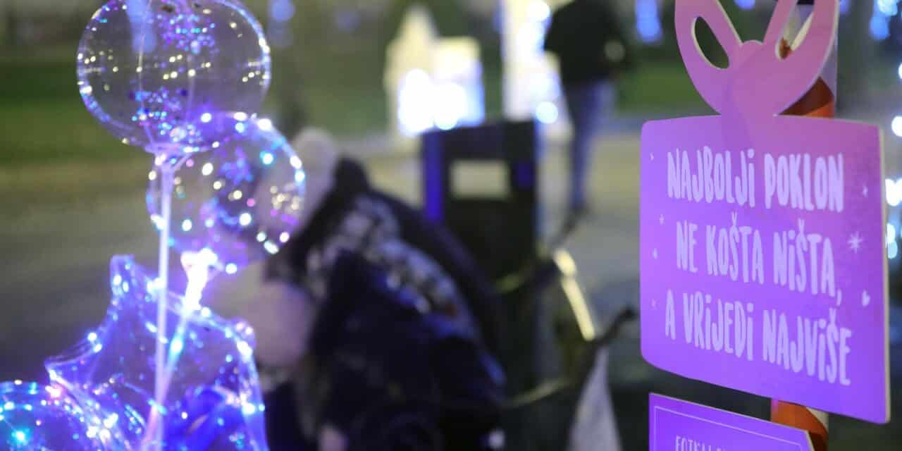 Zagreb: Gužva na Zrinjevcu podsjetila na prošlogodišnji Advent