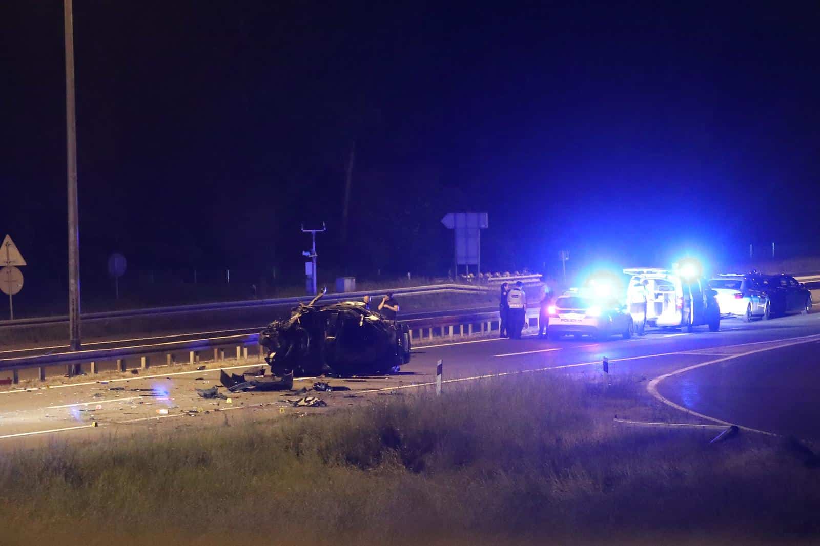 Na autocesti kod Ivanić Grada jedna osoba poginula, druga ozlijeđena