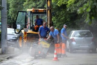 Zagreb: Zbog puknuća cjevovoda, bez vode je dio potrošača na Bukovcu