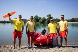 Zagreb: Spasioci koji se brinu za sigurnost kupača na jezeru Jarun