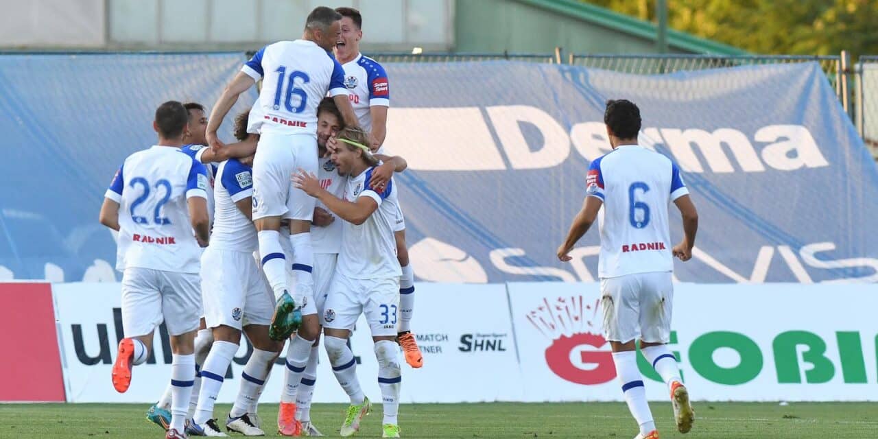 U susretu 1. kola SuperSport Hrvatske nogometne lige na varaždinskom stadionu Saven Belupo pobijedio je Varaždin