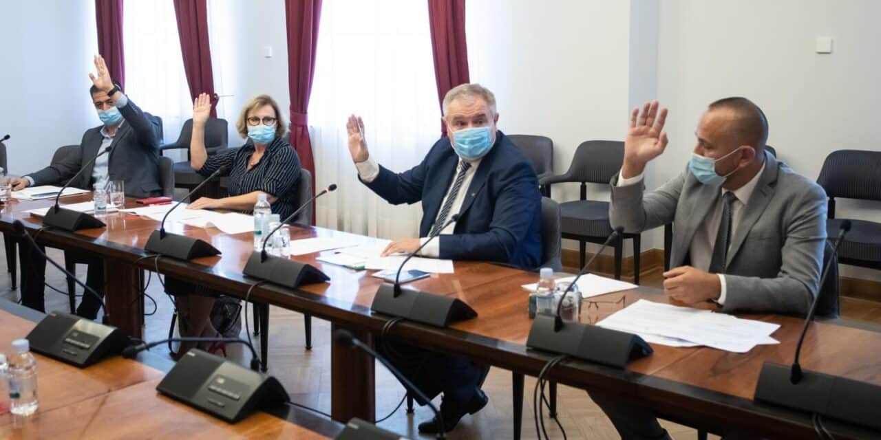 Saborsko Mandatno-imunitetno povjerenstvo o ukidanju imuniteta Barišiću i Grgiću