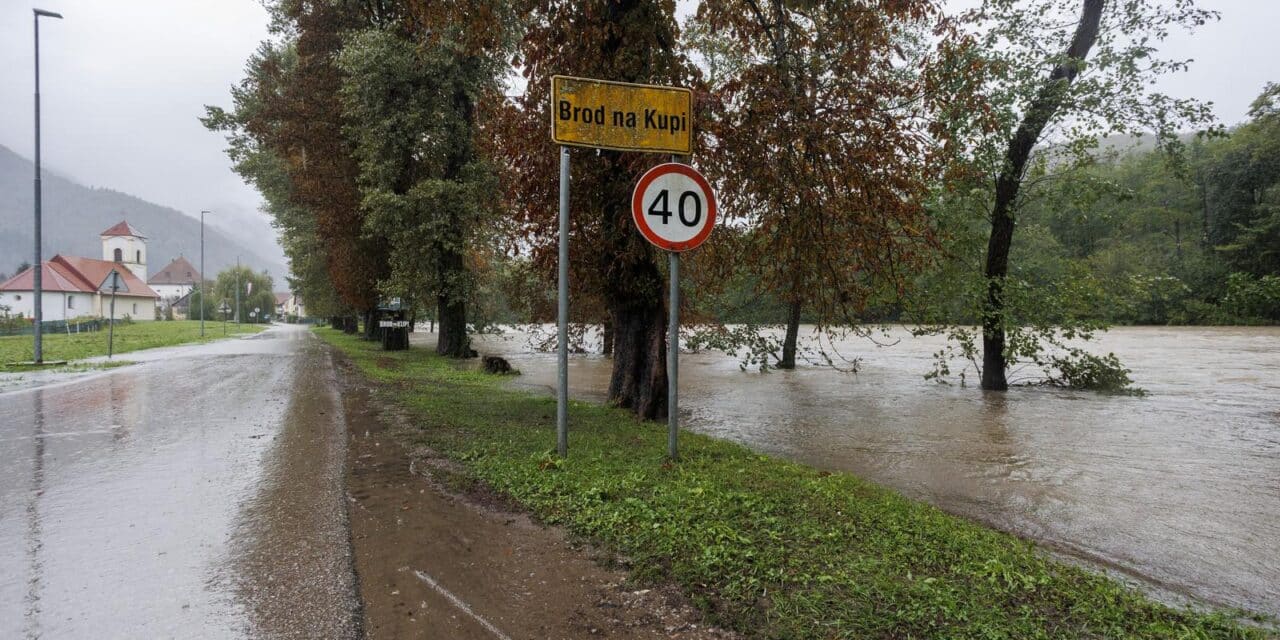 Bujice i poplavljene prometnice u Kupskoj dolini