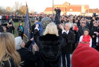Vukovar: Održana ceremonija otkrivanju spomenika koji je posvećen Kati Šojić i sinovima