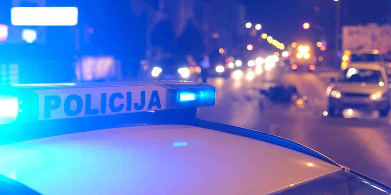 Prometna nesreća između motora i osobnog vozila u Ulici Donje Svetice