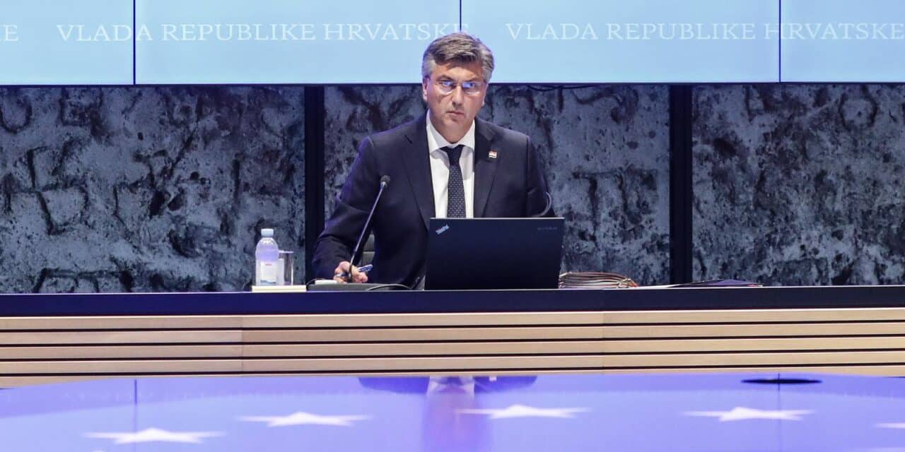 Prva sjednica Vlade RH nakon godišnjih odmora