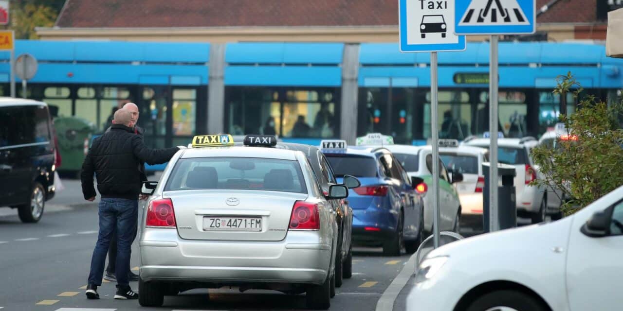 Vozači Ubera u štrajku zbog neredovitih ispata plaća