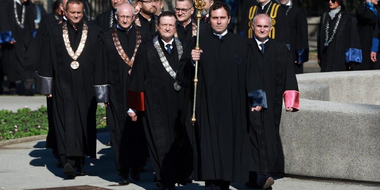 Zagreb: Povorka na svečanu inauguracija rektora Sveučilišta u Zagrebu Stjepana Lakušića