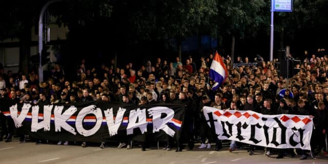 Mimohod u Vukovarskoj ulici u Splitu