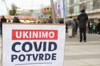 Osijek: Prosvjed protiv covid potvrda