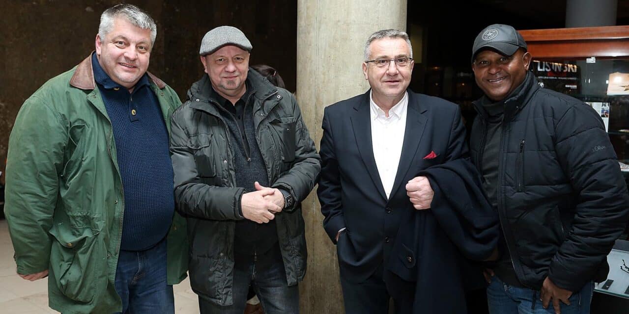 Zagreb: Poznati na koncertu u Lisinskom posve?enom Kemalu Montenu