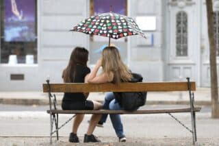 Zagreb: Kad su važne teme u pitanju niti kiša nije prepreka za razgovor