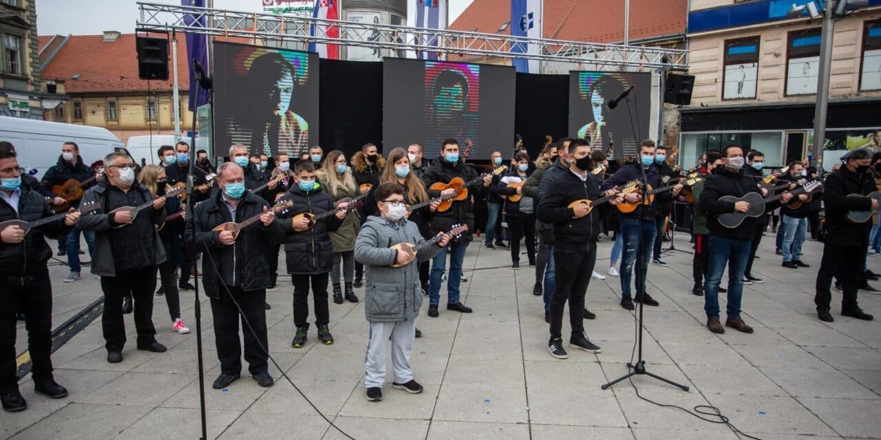 Osijek: Glazbeni ispraćaj Krunoslava Kiće Slabinca