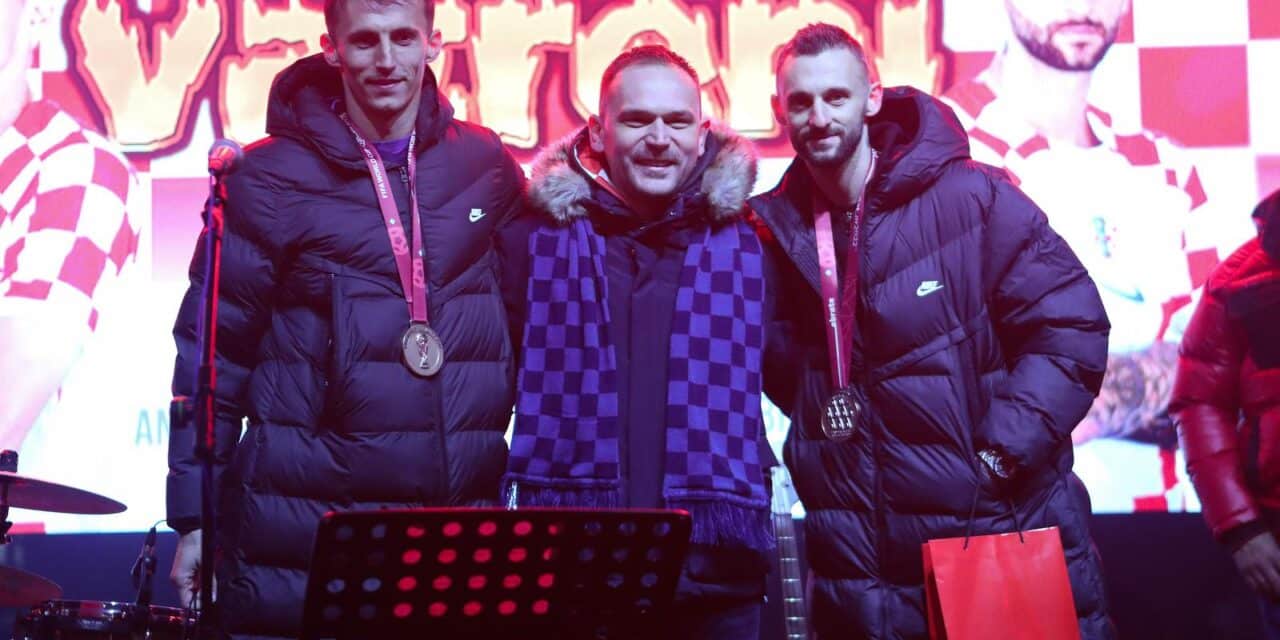 Doček za nogometaše Marcela Brozovića i Antu Budimira u Velikoj Gorici