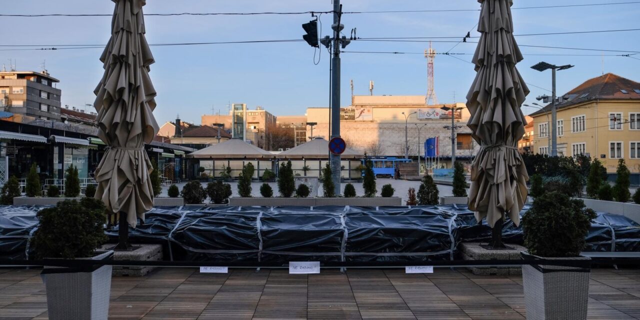 Zatvoreni kafići i trgovine u Zagrebu