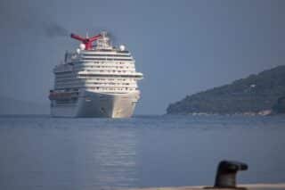 Dubrovnik: U grušku luku uplovio kruzer s pomorcima iz cijelog svijeta