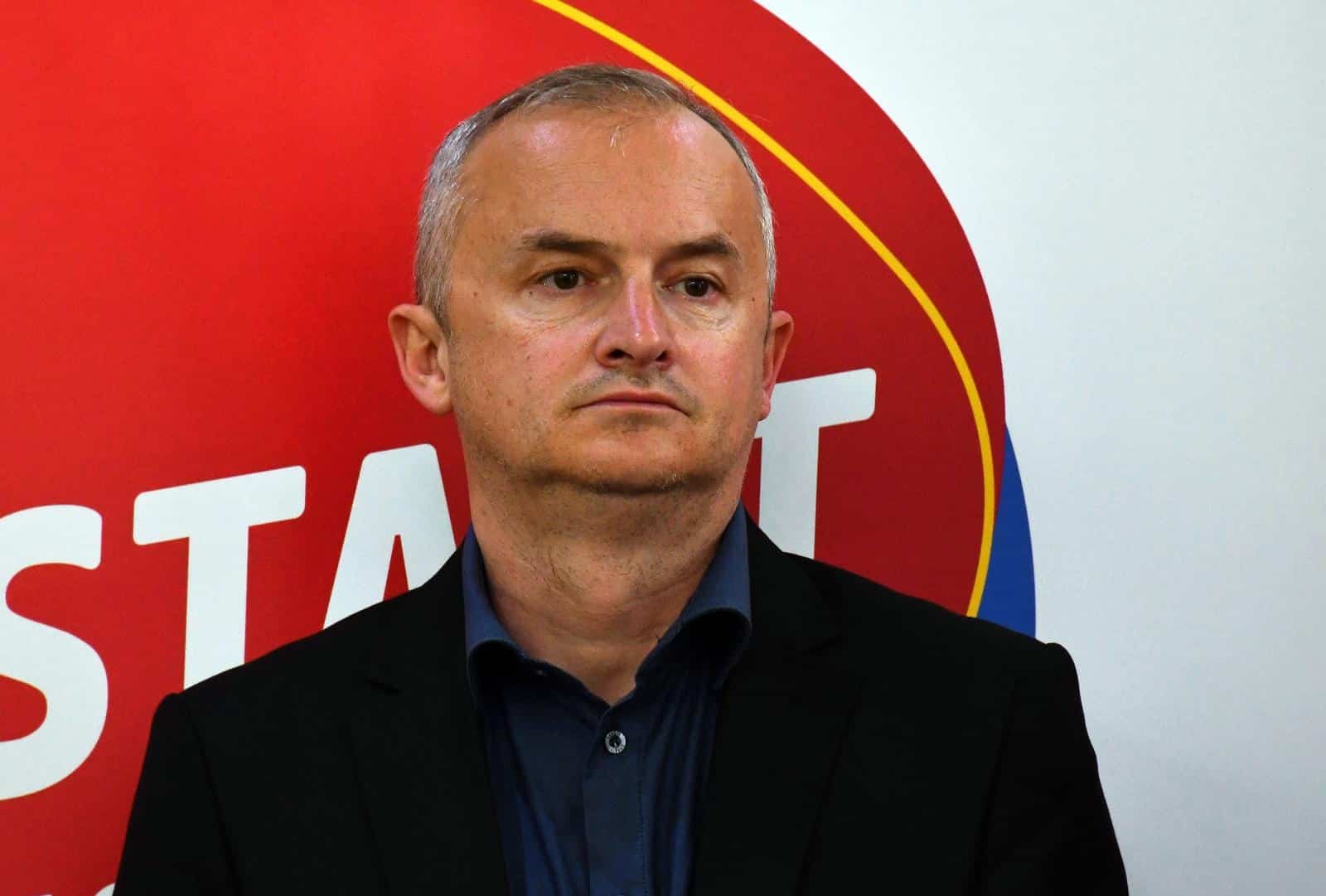 Slavonski Brod: Konferencija za medije predsjednika SDP-a Davora Bernardića