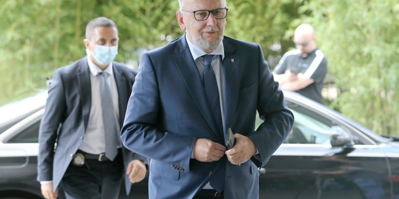 Zajednička sjednica Predsjedništva i Nacionalnog vijeća HDZ-a u hotelu Westin.