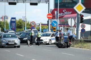 Zagreb: U prometnoj nesreći na Jadranskoj aveniji sudjelovali motocikl i osobno vozilo