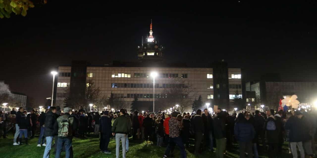 PXL_201121_90743172
