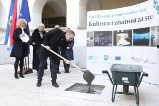 Gradonačelnik Tomašević otvorio radove na rekonstrukciji Hrvatskog prirodoslovnog muzeja