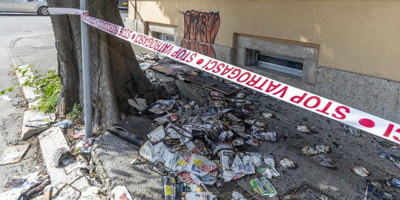 Buknuo požar u pulskoj knjižnici zbog kvara na elektroinstalacijama
