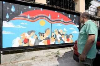 Zagreb: U Radićevoj osvanuo novi mural s motivom šestinskog kišobrana