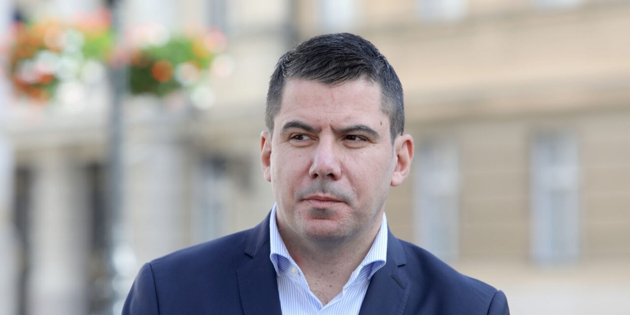 Zagreb: Most o aktualnim događjima u Hrvatskoj