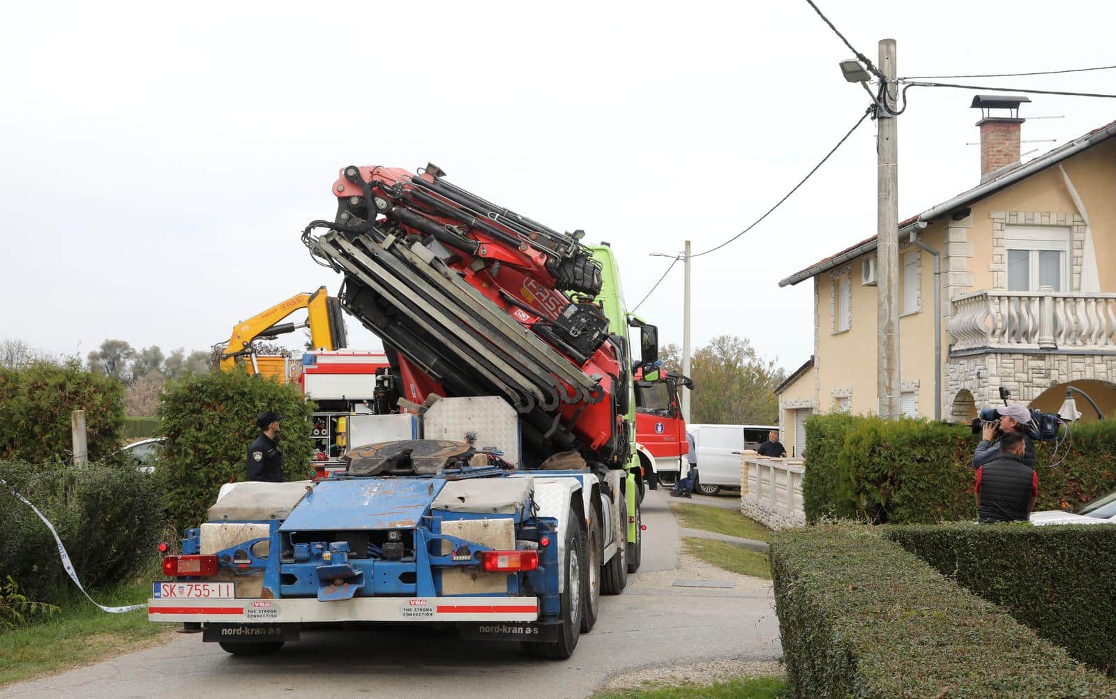 Sisak: Dvije osobe smrtno stradale u nesreći na radu