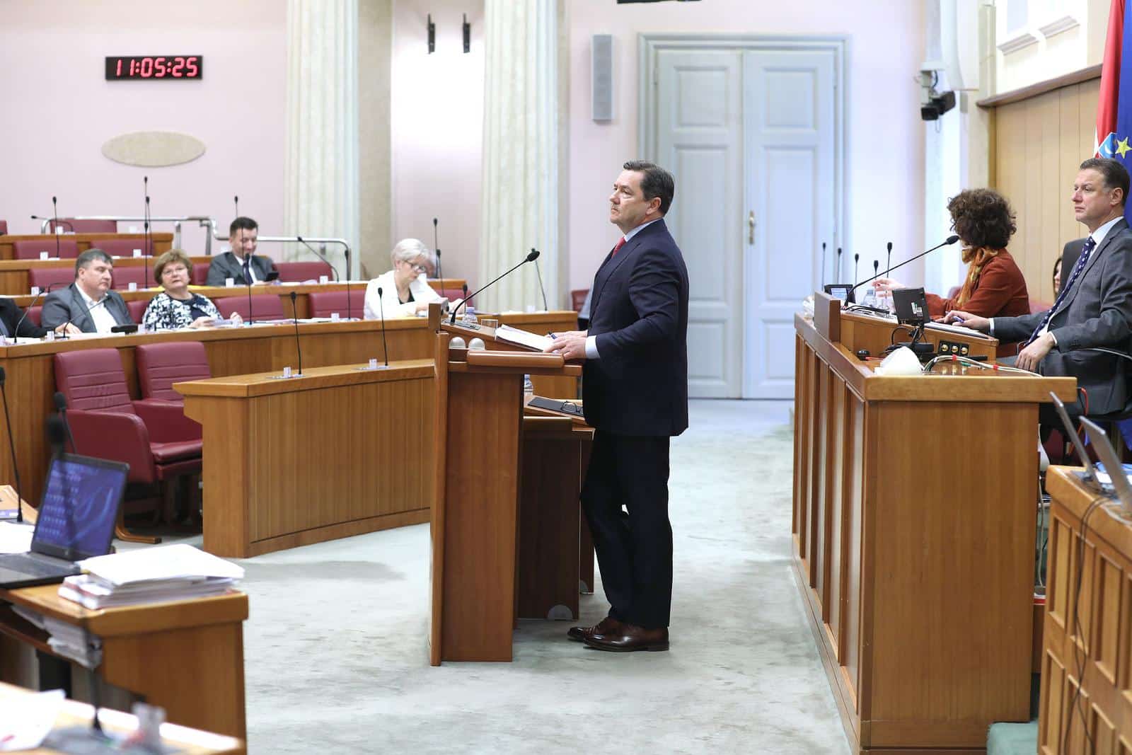 andrija mikulić hrvatski sabor
