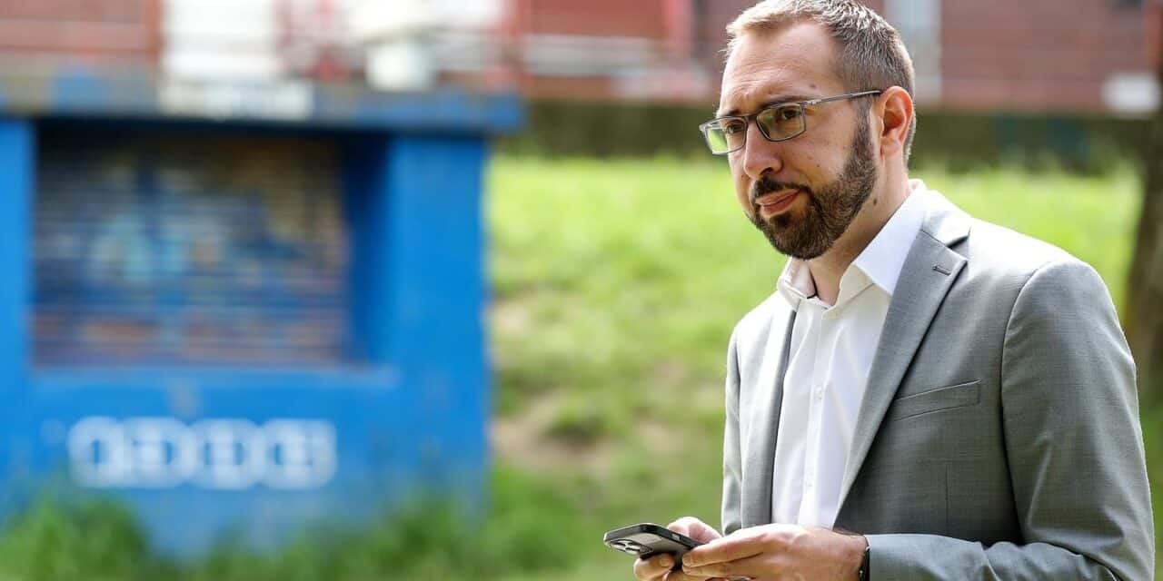 Konferencija za medije Možemo!/Zagreb je naš! na kojoj su predstavili program za sport