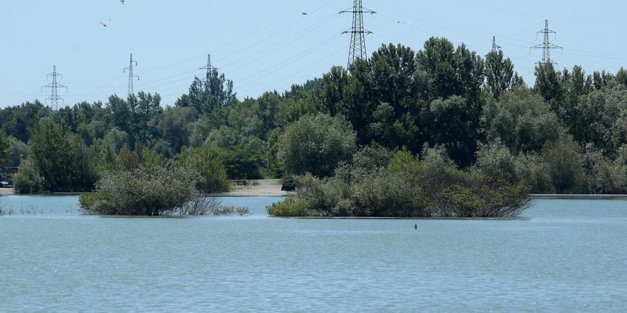 Jezero Rakitje, mjesto gdje se love veliki �arani