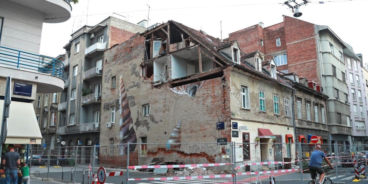 Vidljive posljedice potresa koji je pogodio Zagreb prije pola godine