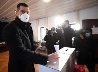 Zagreb: Mislav Herman glasovao je na unutarstranačkim izborima u HDZ-u