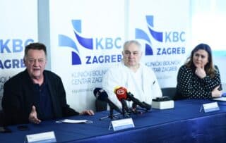 Zagreb: Doktori o dječaku kojem je šaku raznijela petarda