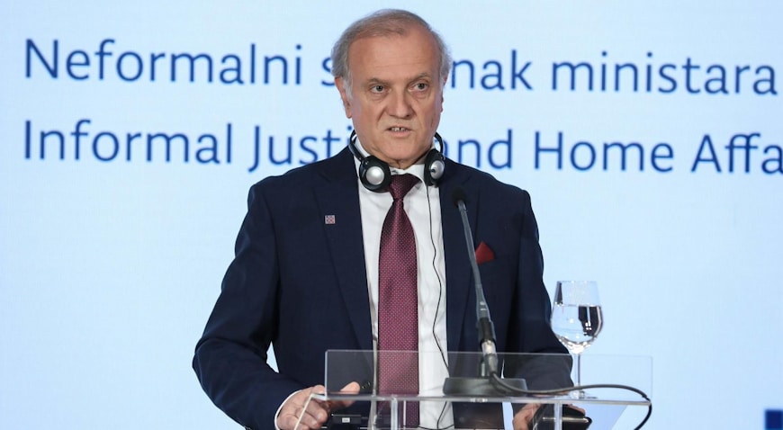Zagreb: Zajednička konferencija Dražena Bošnjakovića i Didiera Reyndersa