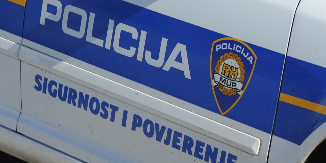 PXL_230313_5914993