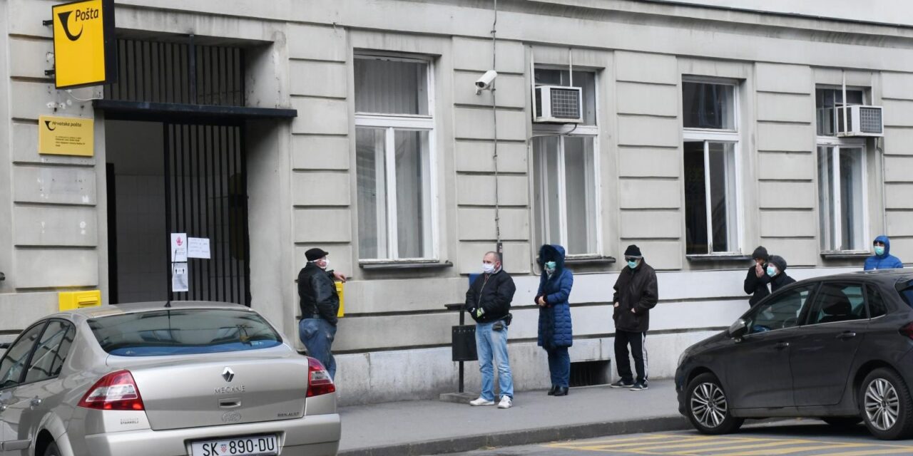 Sisak: Red za poštu u doba koronavirusa