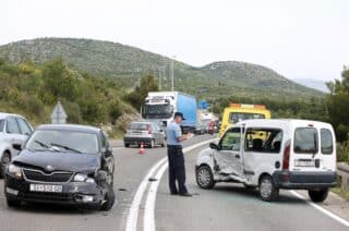 Šibenik: Više ozlijeđenih u prometnoj nesreći na D-8