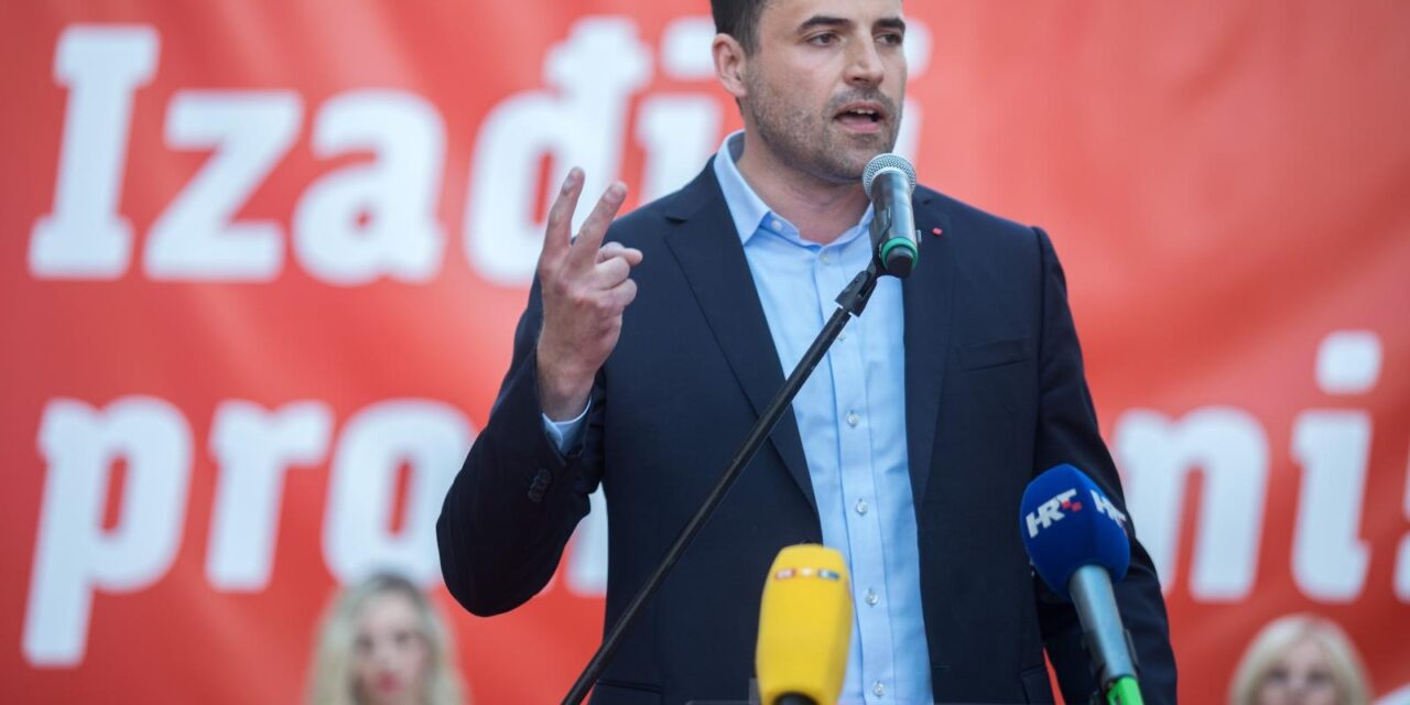 Rijeka: Davor Bernardić u sklopu izborne kampanje predstavio kandidate s liste RESTART koalicije