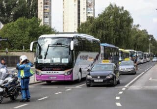Zagreb: Prosvjedna vožnja autobusima od Velesajma do Ministarstva mora, prometa i infrastrukture