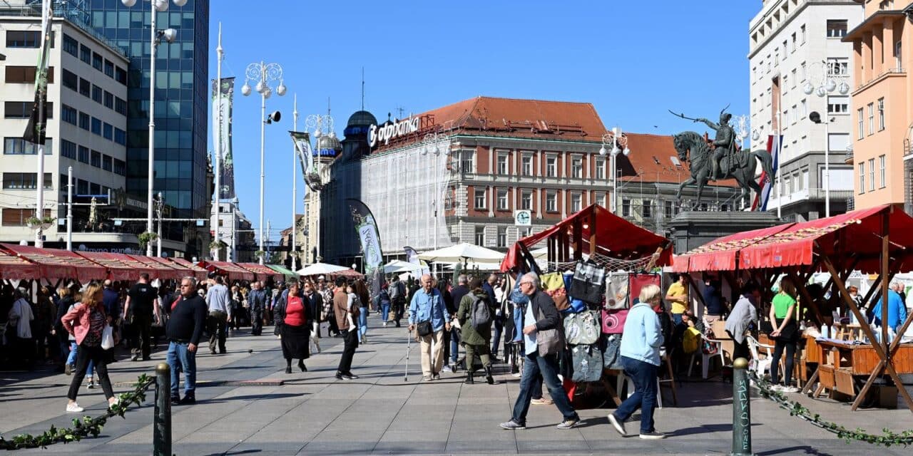 Zagreb: Na Trgu bana Josipa Jelačića održava se 14. ZeGeVege Festival