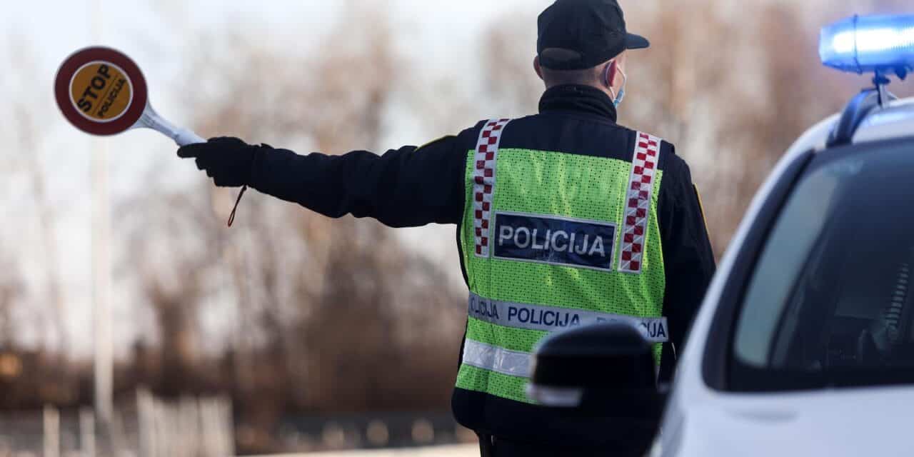 policija