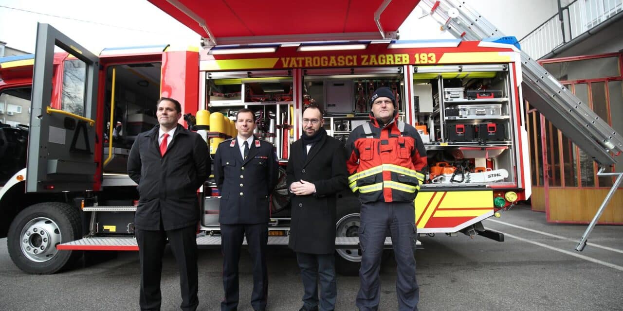 Vatrogasci JVP Zagreb dobili novo vozilo